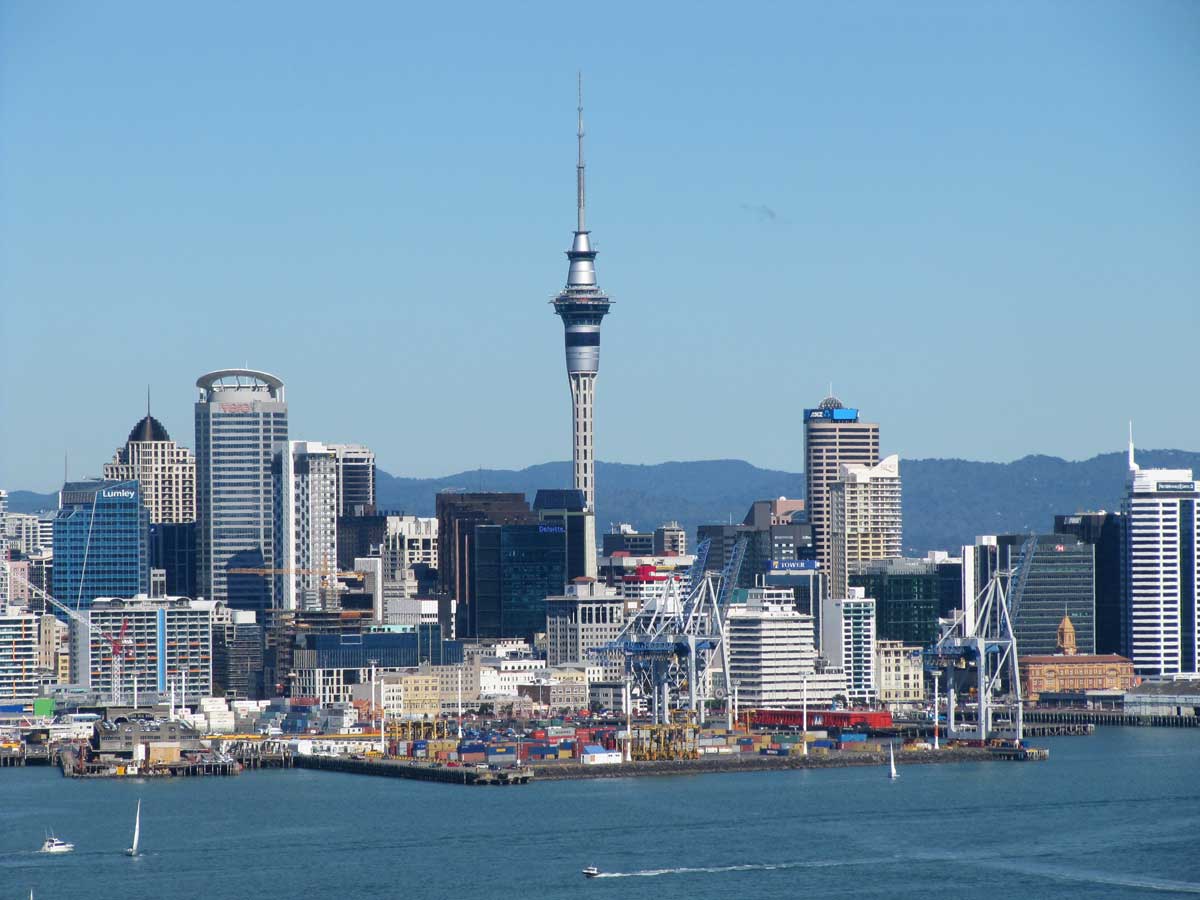 Sydney to Auckland flight time: How long is the flight to New Zealand?